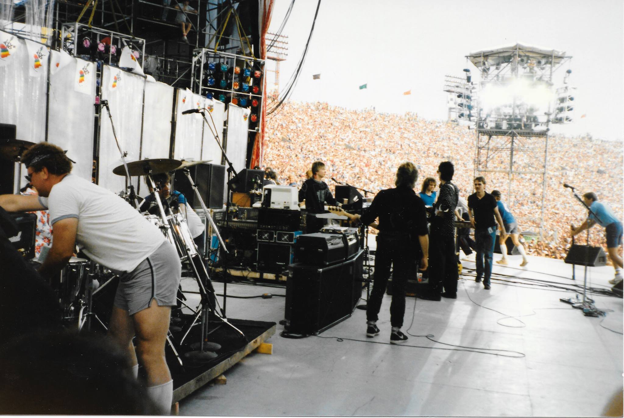 1985 live aid getting ready to play photo by elaine hawkes